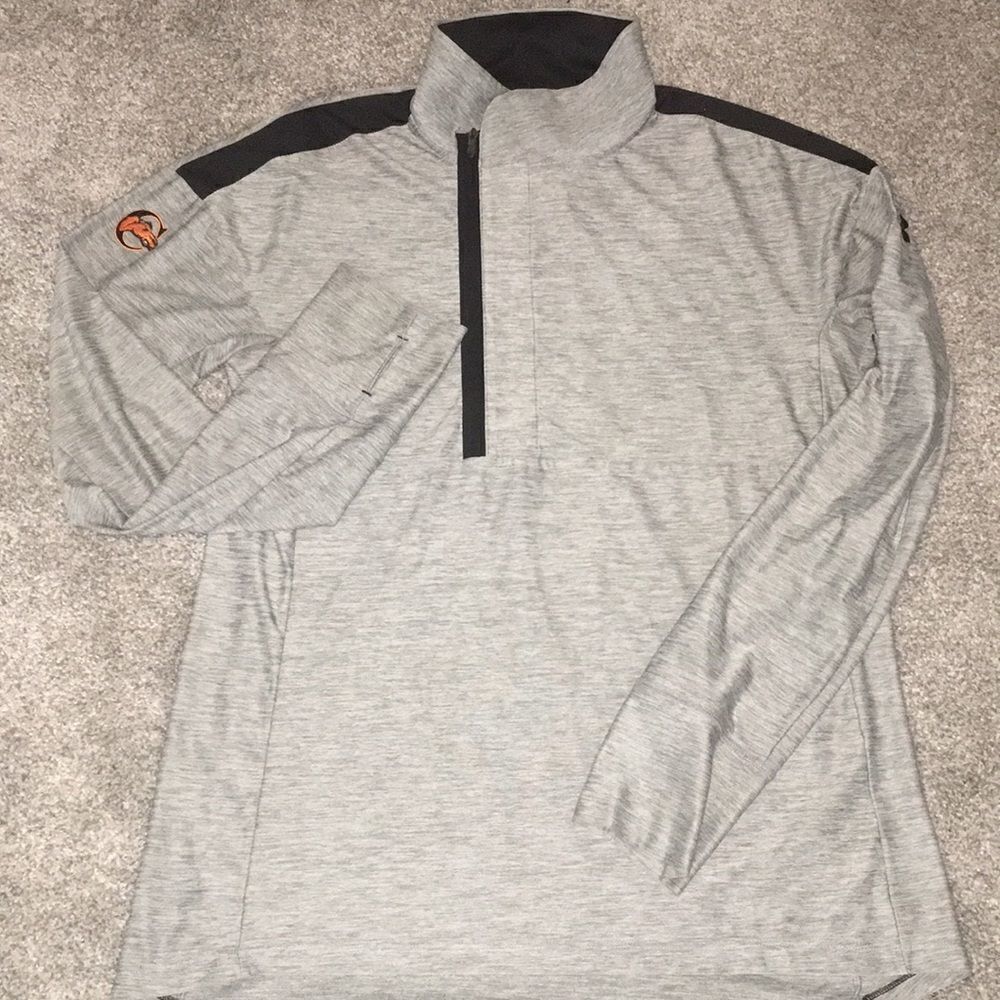 UA under Armour Heatgear Campbell Fighting Camels LS running sweatshirt shirt M